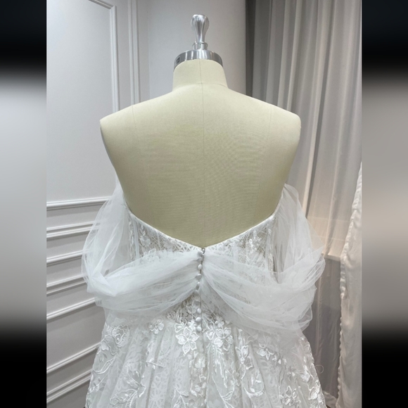 Custom boho lace off shoulder sweetheart wedding dress - Picture 4 of 5